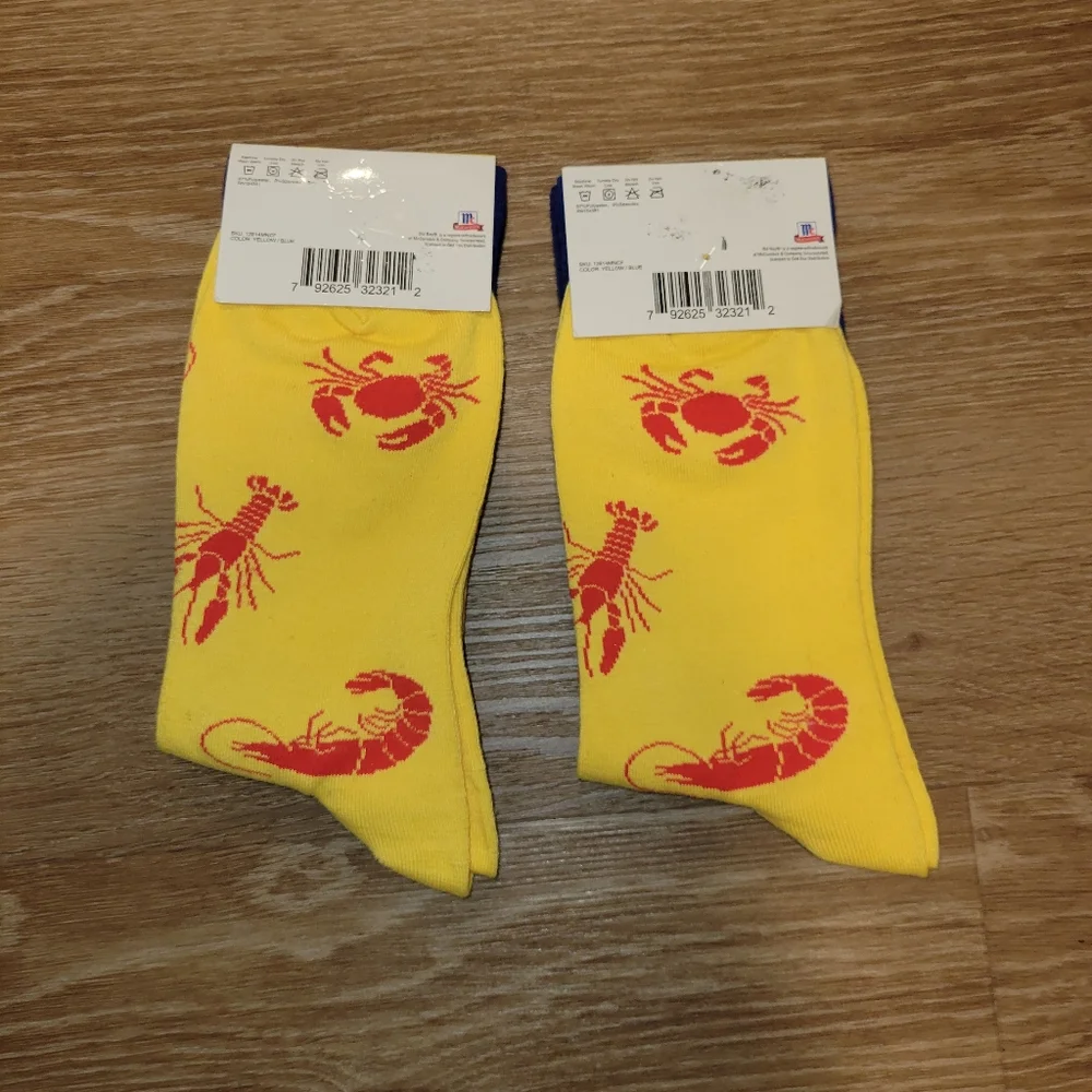 2 Pairs Crazy Socks Mens Yellow Crab Mid Calf Crew Socks For All Seasons Sz 6-12